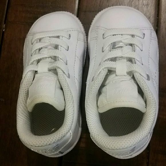 nike kids size 5